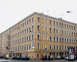 Фасад здания, г. С-Петербург, ул. Восстания, д. 36. Фасадная краска Зеландия